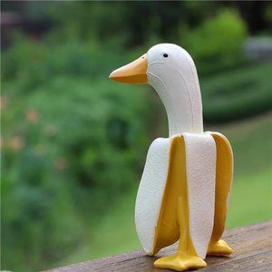 Garden Decor Statues Figurines Ornaments,Creative Resin Banana Duck Garden Gnome